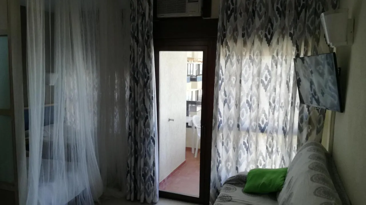 Recien Reformado - Aloha Playa - Precioso Estudio En Primera Linea De Playa Apartment Benalmadena